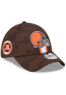 New Era Cleveland Browns Mens Brown 2024 Sideline OTC 39THIRTY Flex Hat